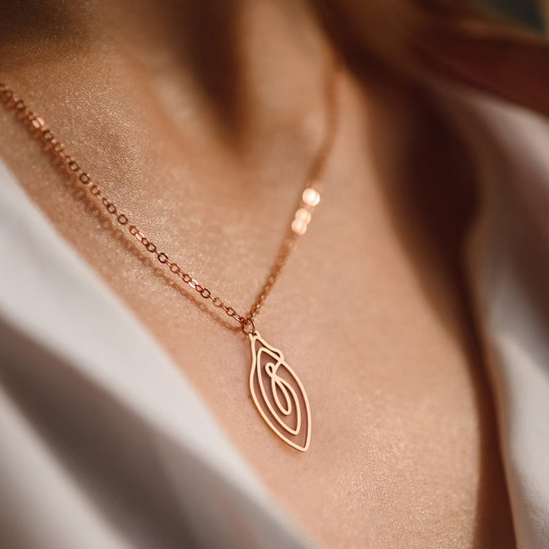 Biird Vulvii Necklace