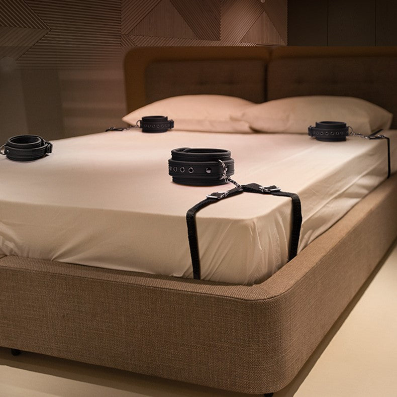 Shaki Titan Series | Wrist to Ankle Bed Restraints Pro